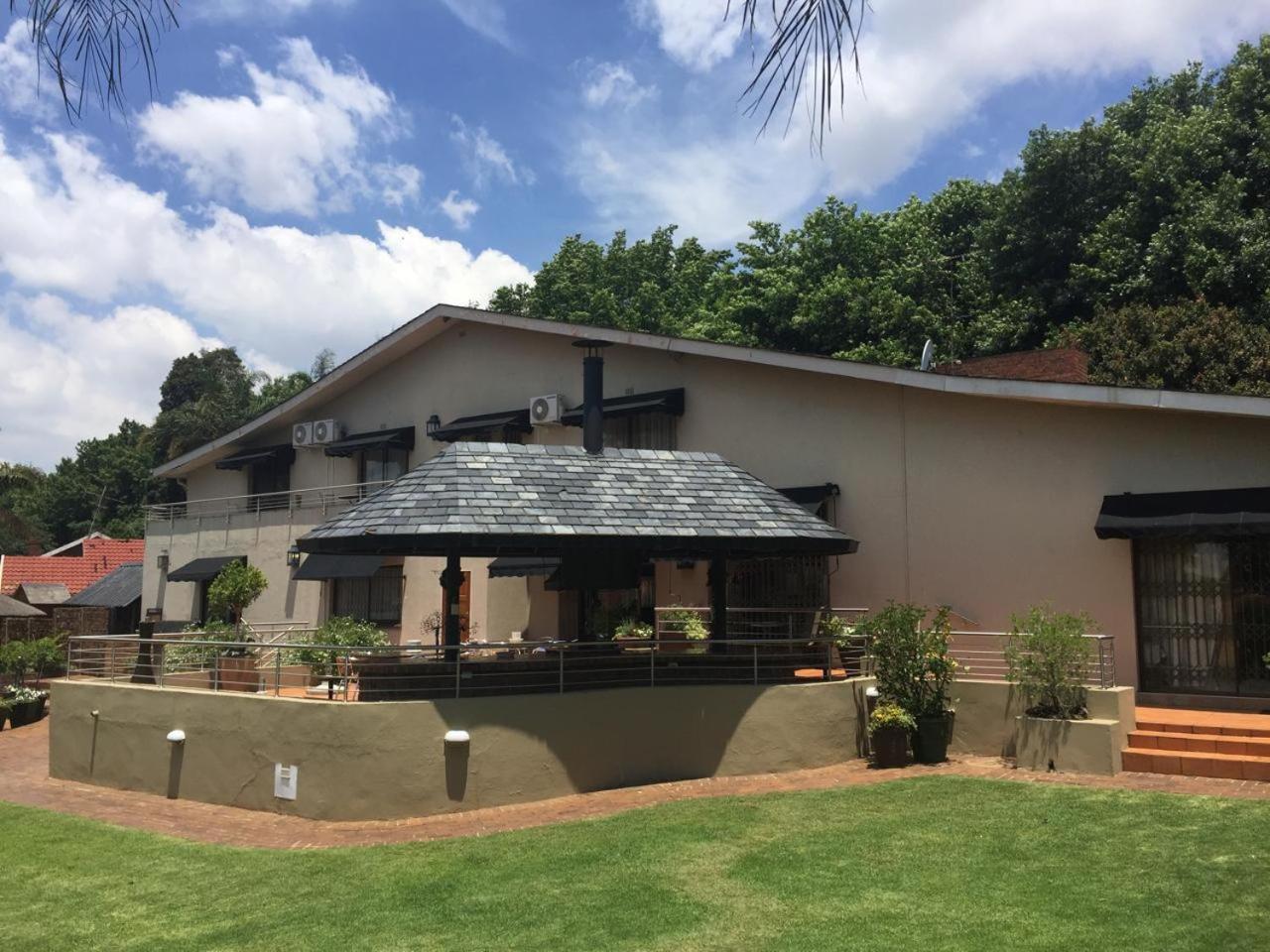 125 On Van Buuren Road Guest House جوهانسبورغ المظهر الخارجي الصورة