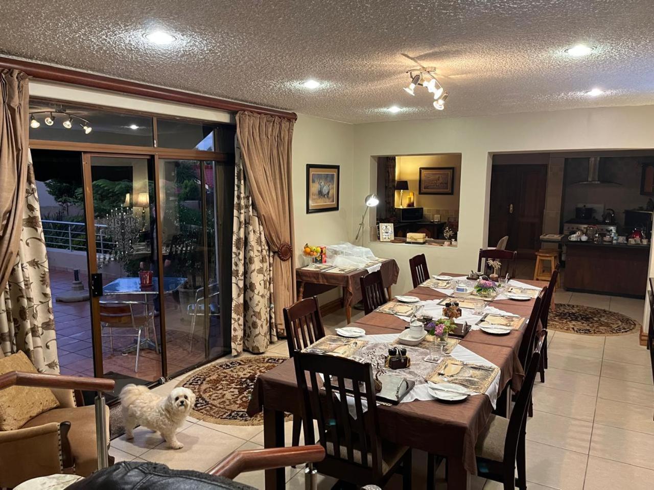 125 On Van Buuren Road Guest House جوهانسبورغ المظهر الخارجي الصورة