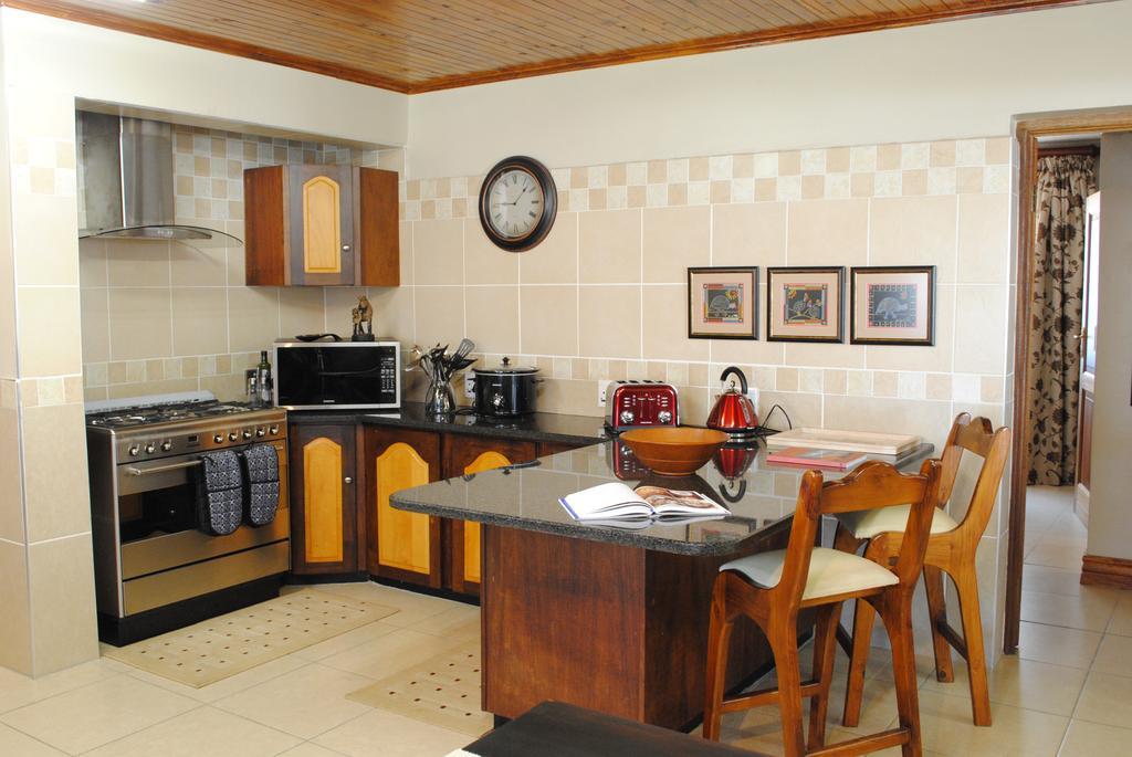 125 On Van Buuren Road Guest House جوهانسبورغ المظهر الخارجي الصورة